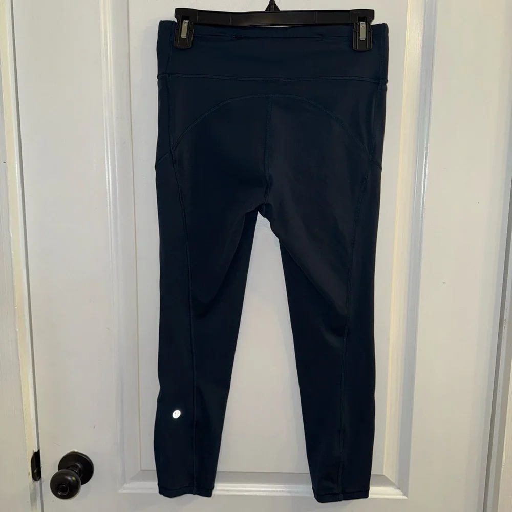 Lululemon Final Lap Crop *23
